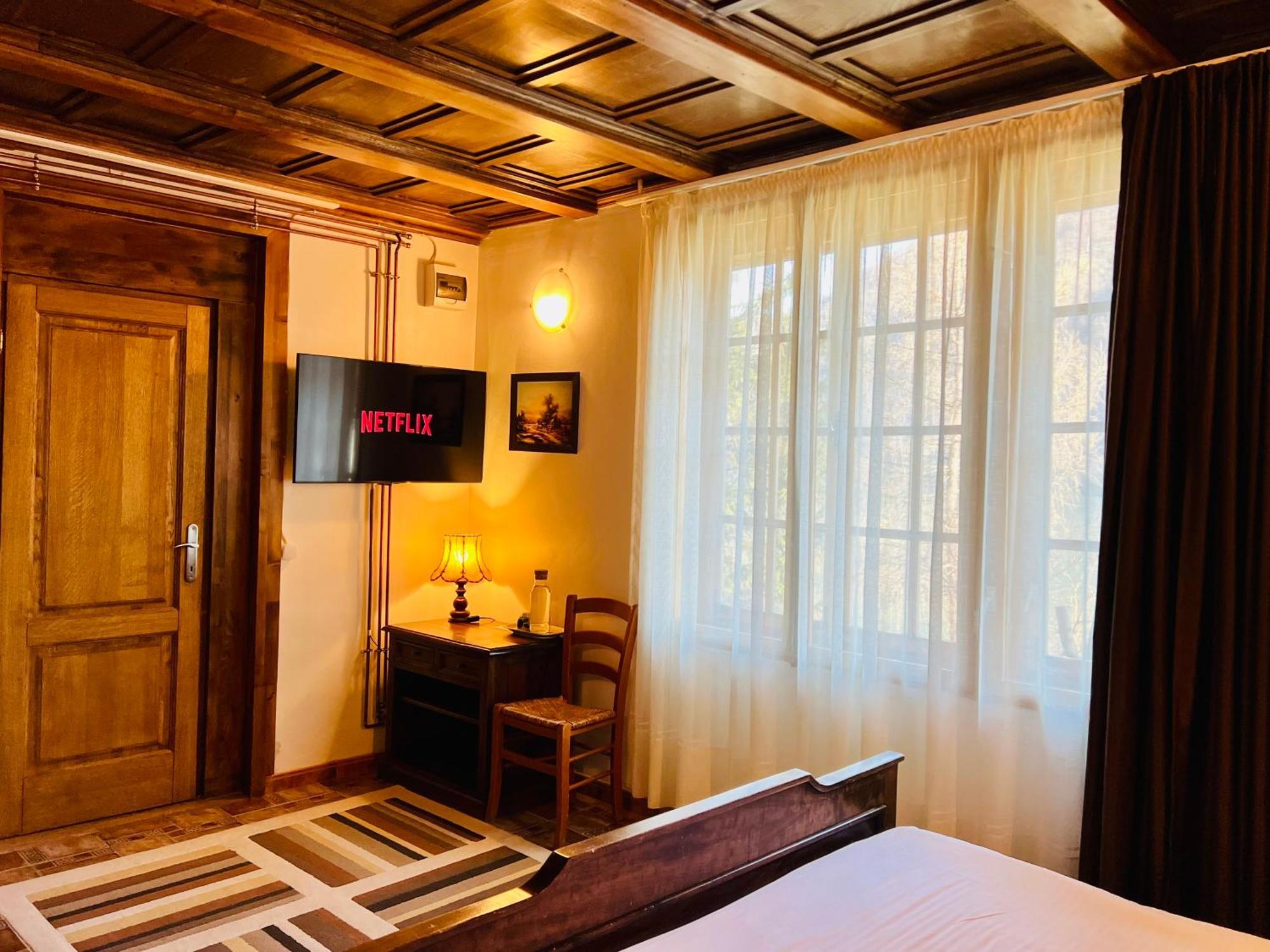 Nautica Bahna Hotel Orsova Luaran gambar